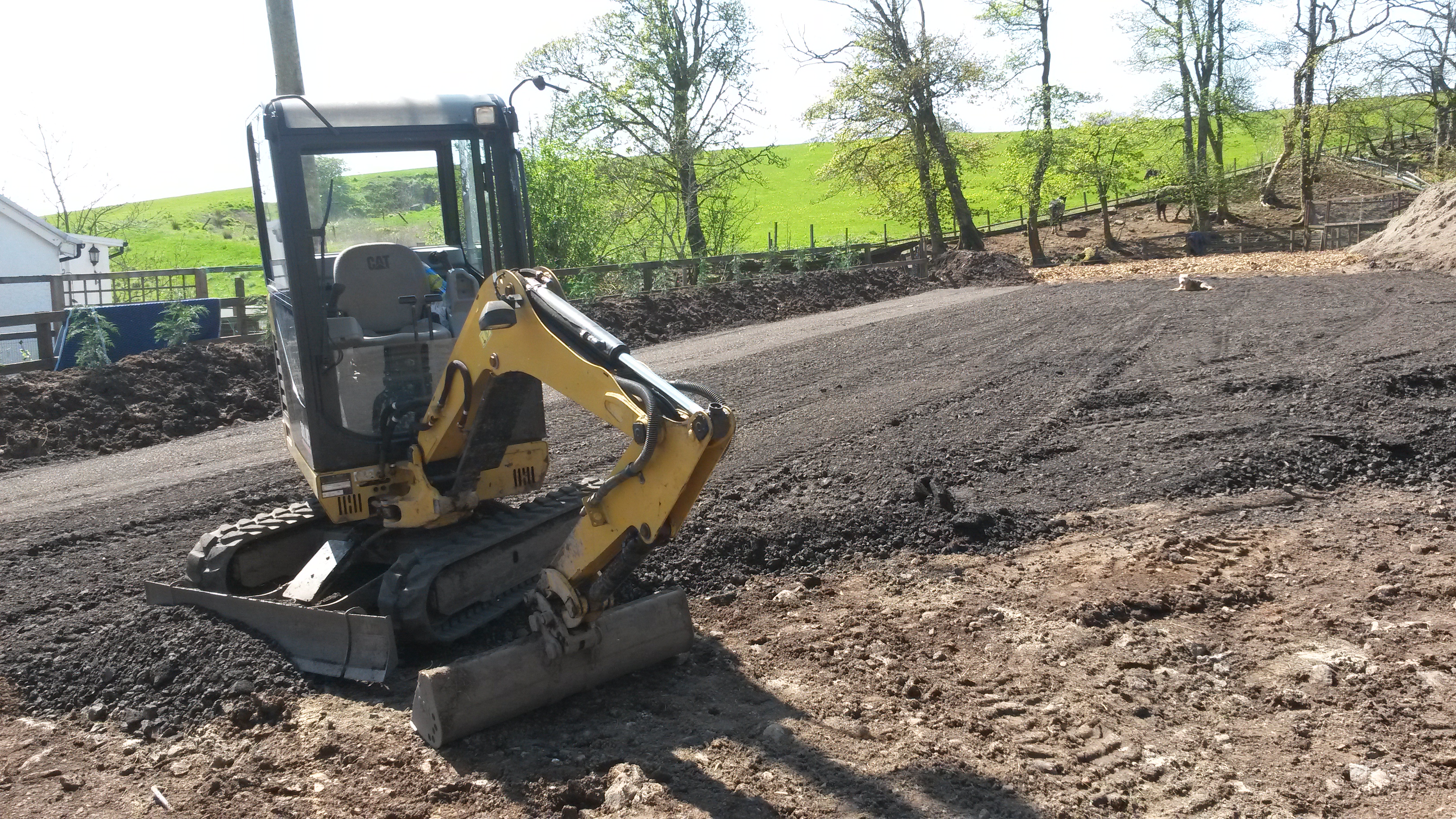 Excavation with mini digger