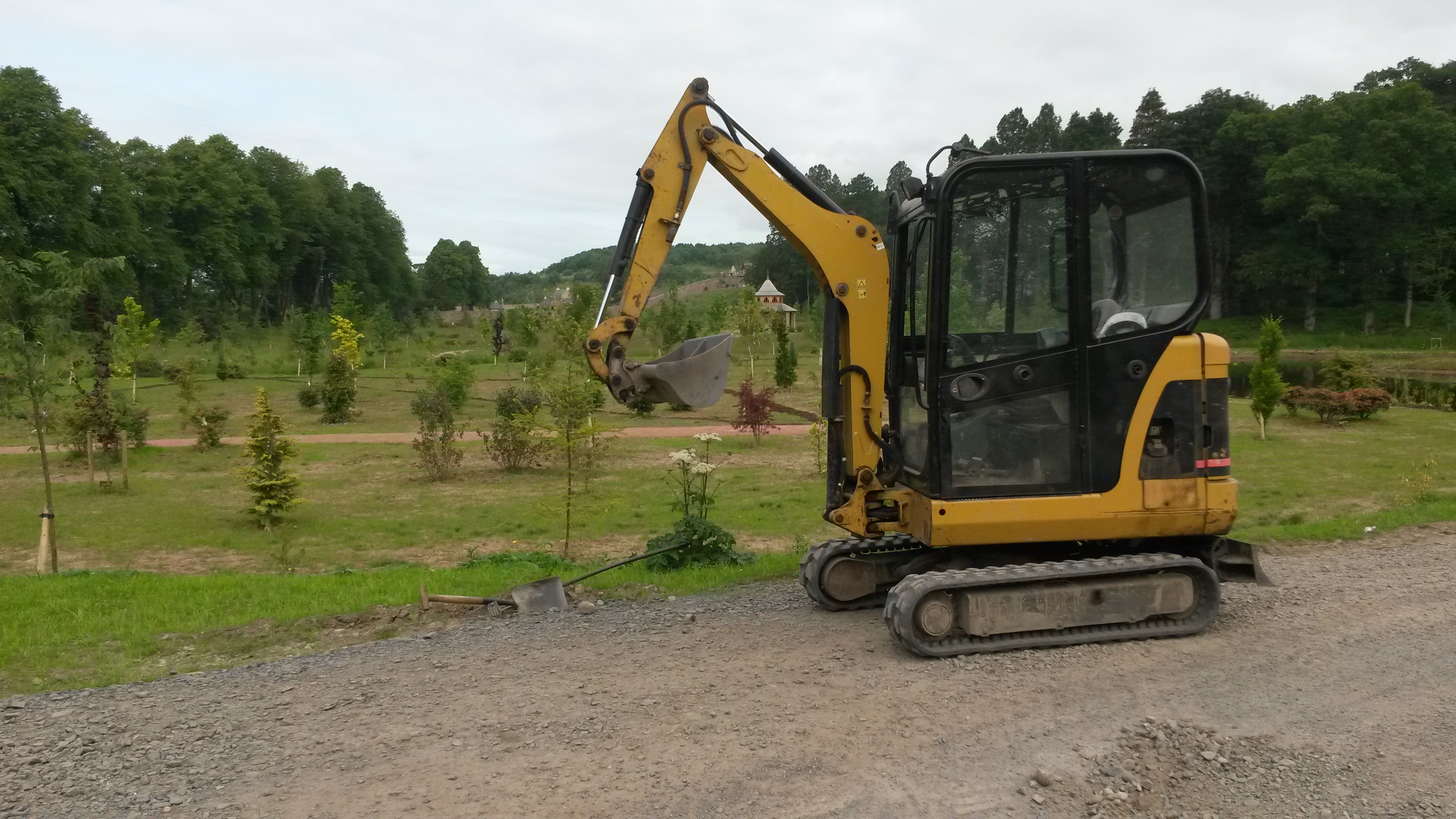 Mini digger